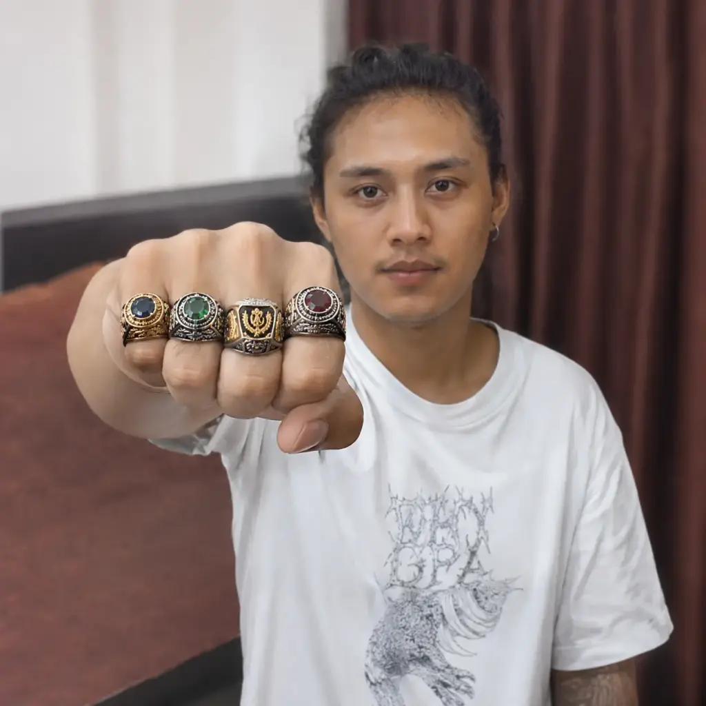 แหวนรุ่นตามแบบ