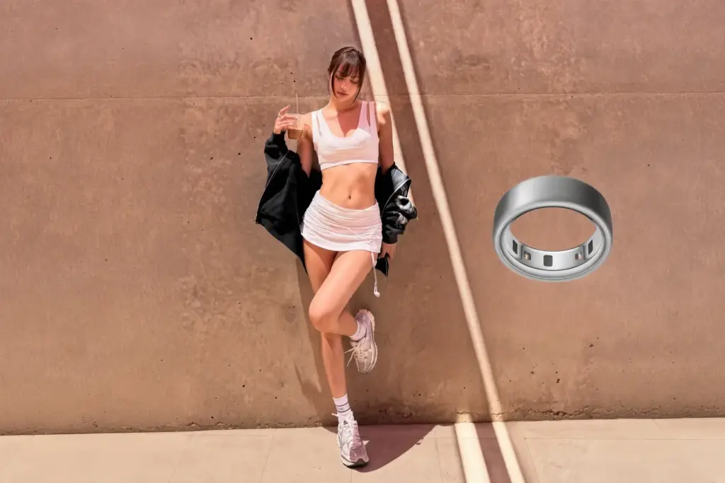 Lisa Ring Oura Ring V4 Smart wellness wearable วัสดุไทเทเนียม ฟีเจอร์ติดตามสุขภาพ และแบตเตอรี่ 5–8 วัน